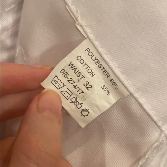 Urban Outfittes White Cargo Pants - Picture 10 of 10